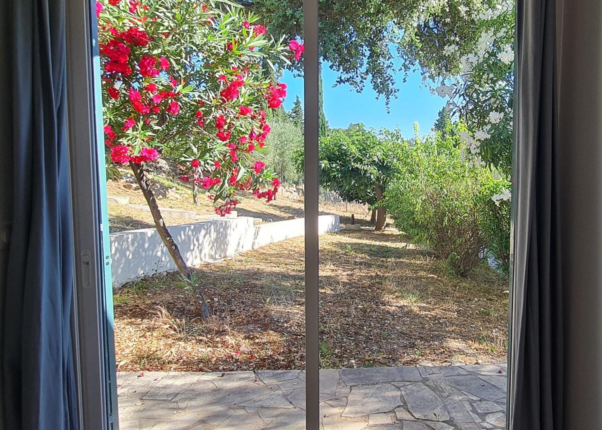 Domaine De La Navicelle Villa Le Pradet Exteriör bild